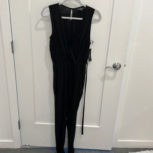 NWT Black lulus jumpsuit (S)